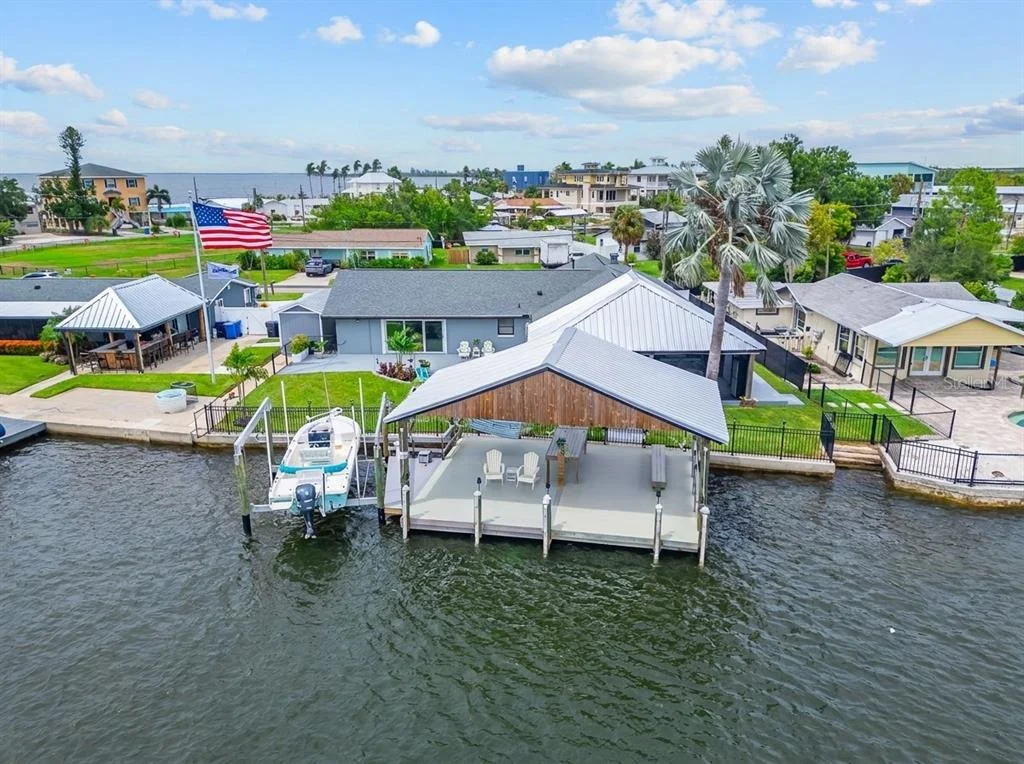 Photo of 3422 W SHELL POINT ROAD