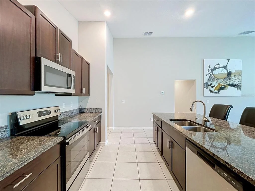 Photo of 1565 COLDING DRIVE