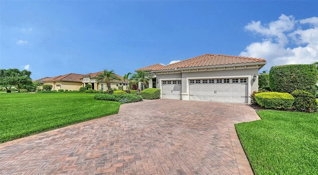 Photo of 8215 LARKSPUR CIRCLE