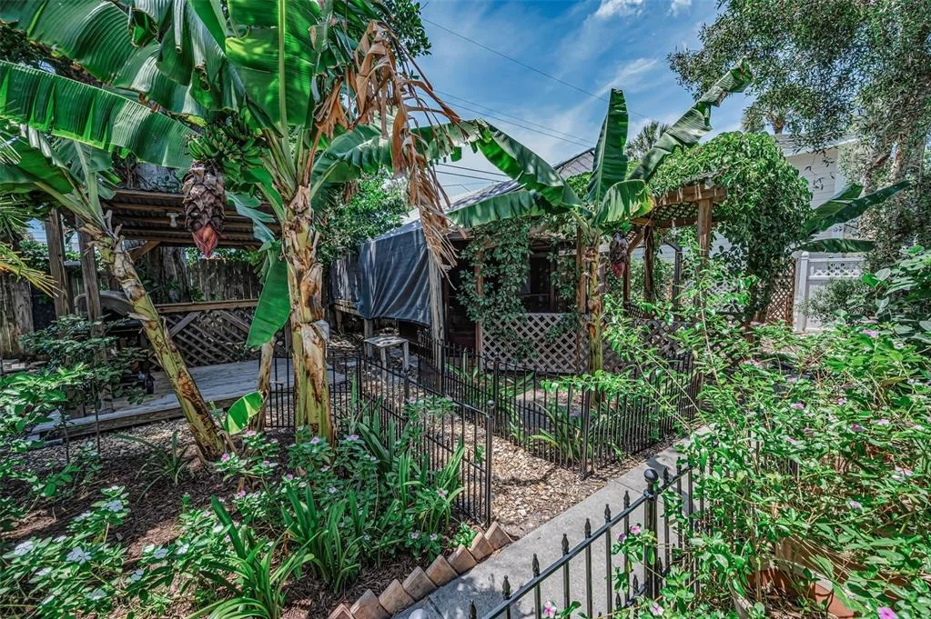 Photo of 720 BRUCE AVENUE