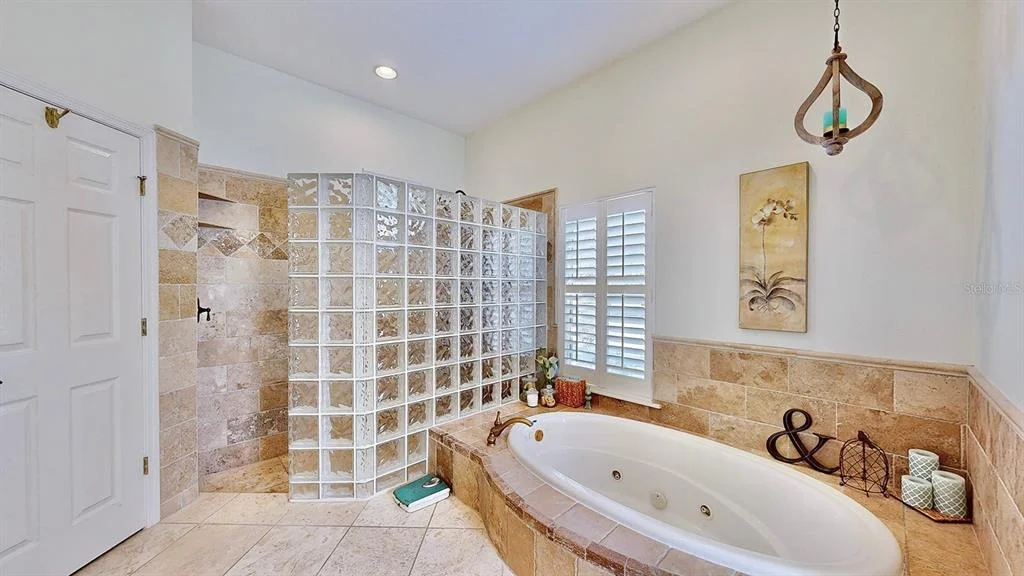 Photo of 615 ISLEBAY DRIVE