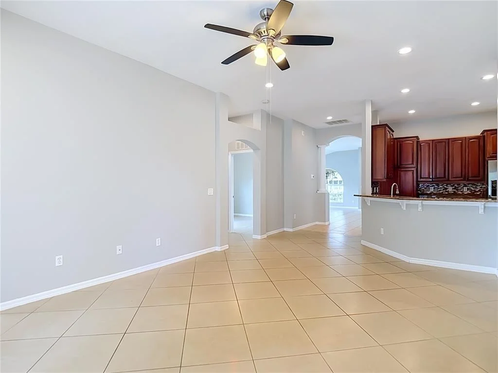 Photo of 805 LESA GLEN PLACE