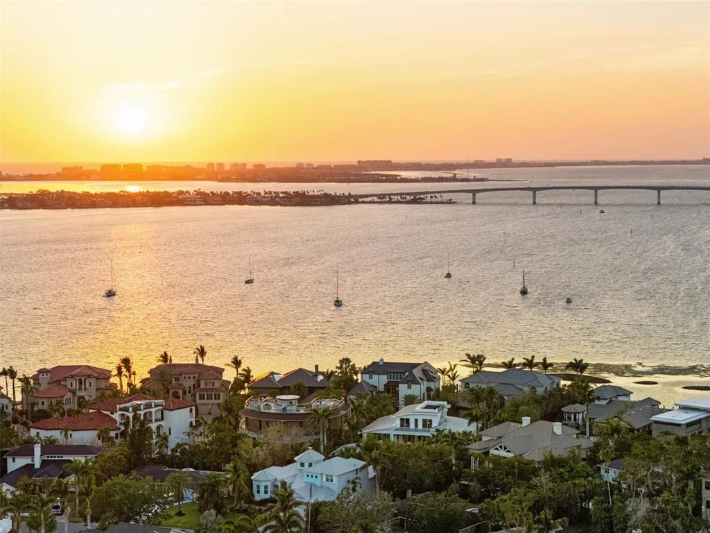 Photo of 1365 HARBOR DRIVE