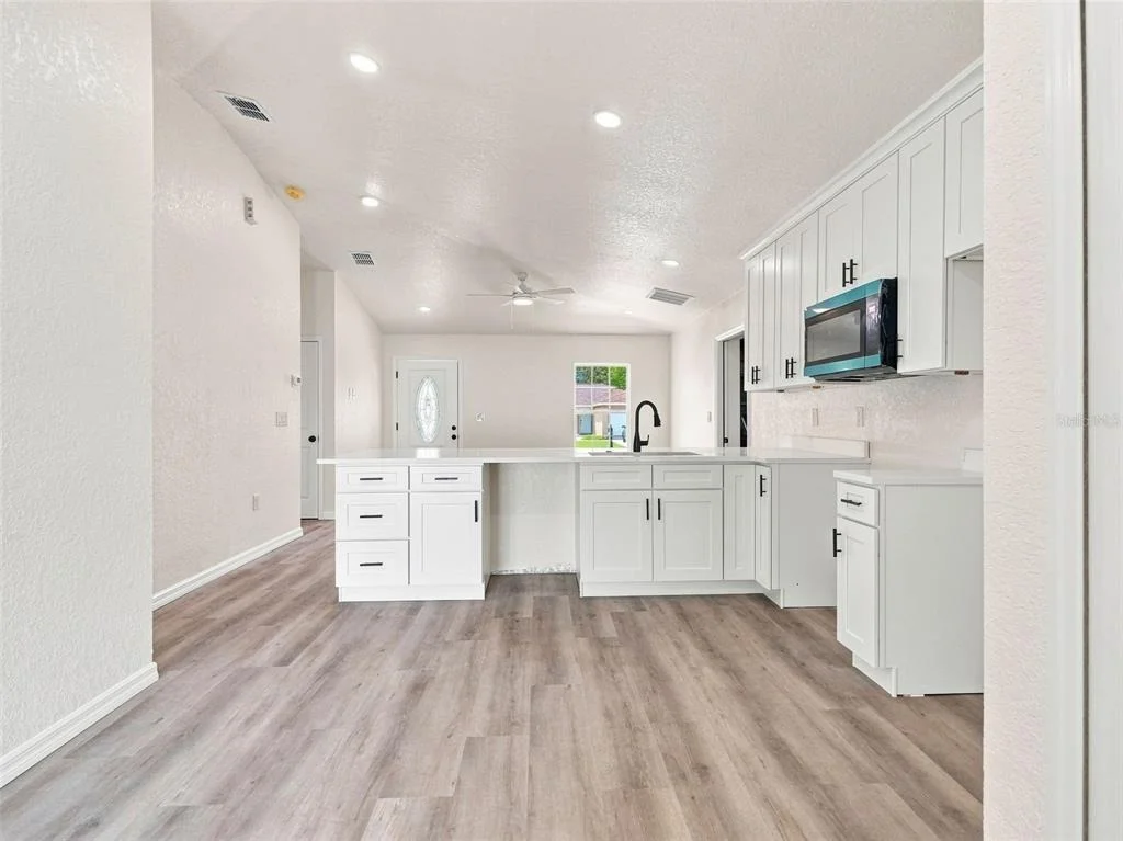 Photo of 3299 HARDEN STREET
