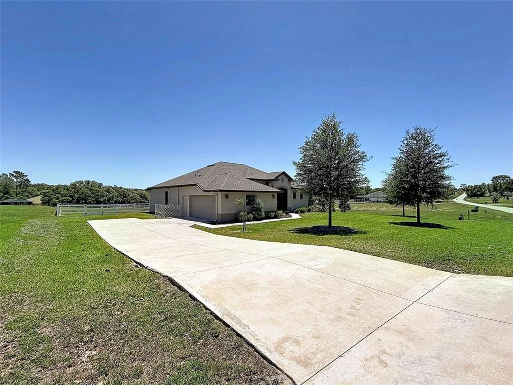 Photo of 1381 N SPEND A BUCK DRIVE