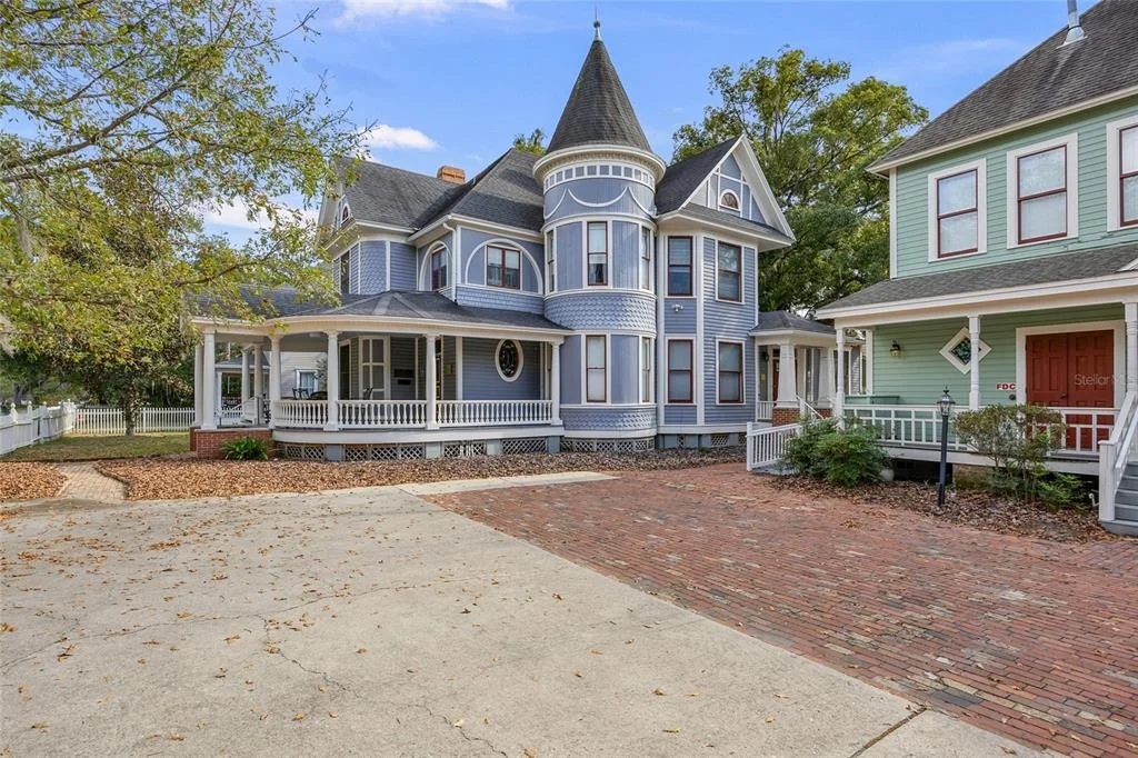 Photo of 205 SE 7TH STREET