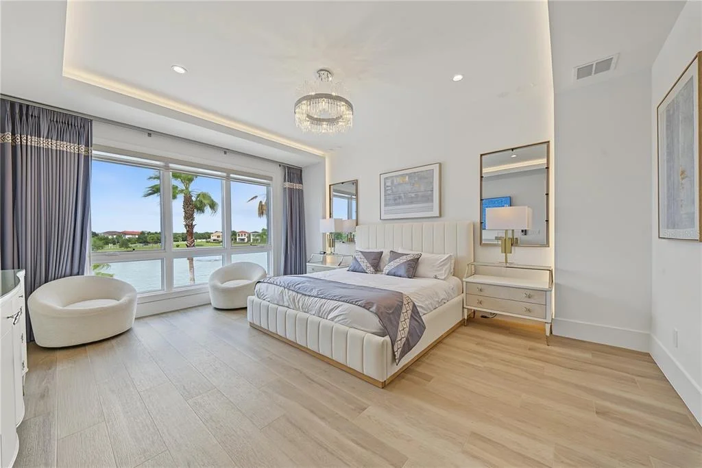 Photo of 900 GOLDEN BEAR DRIVE