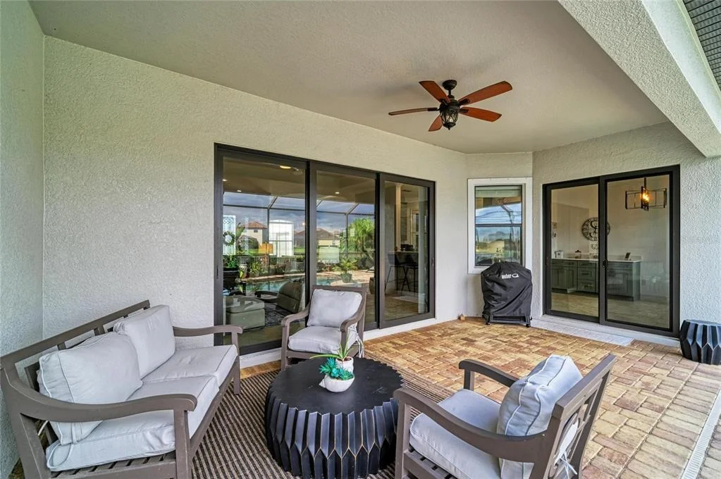 Photo of 5672 CLOVERLEAF RUN