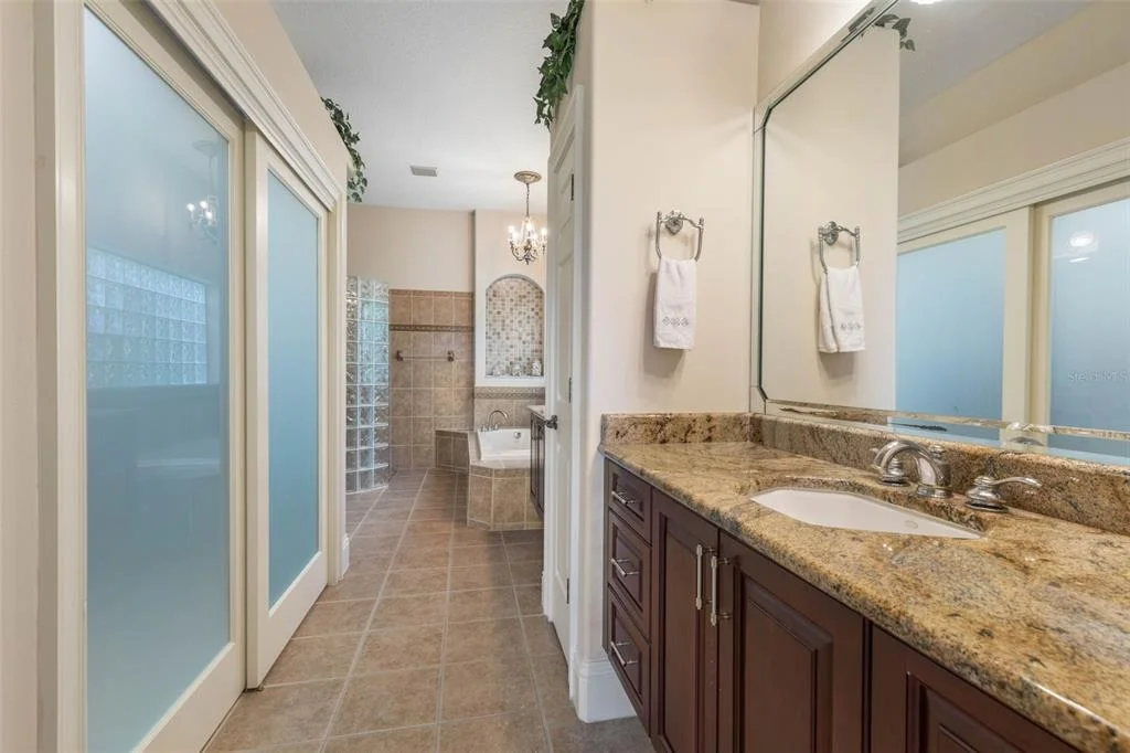 Photo of 62 OAK VIEW CIRCLE