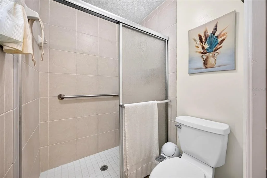 Photo of 25454 PALISADE ROAD