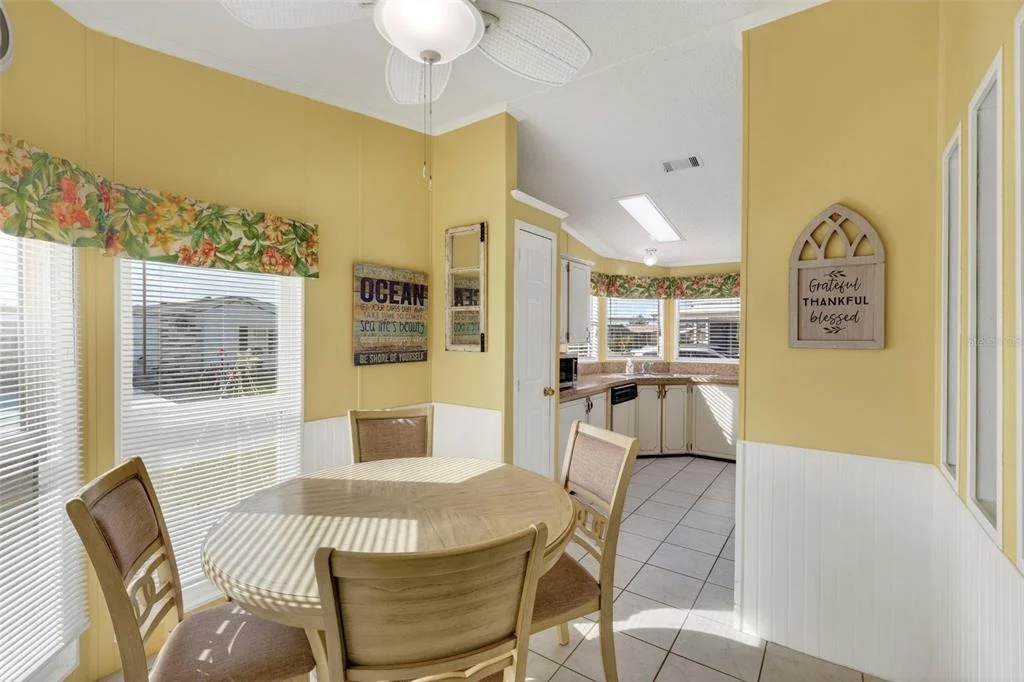 Photo of 512 LA PLAYA CIRCLE