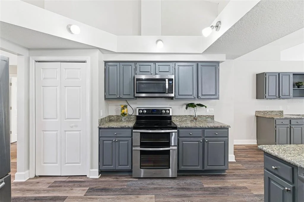 Photo of 3042 COLONIAL RIDGE DRIVE