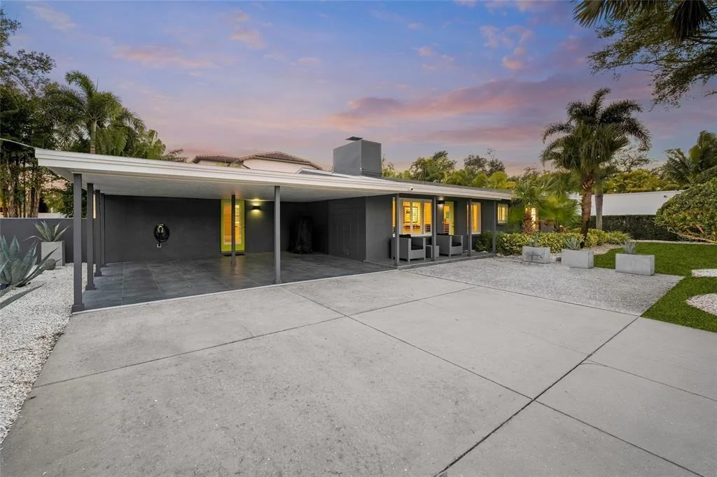 Photo of 1780 SPRING CREEK DRIVE
