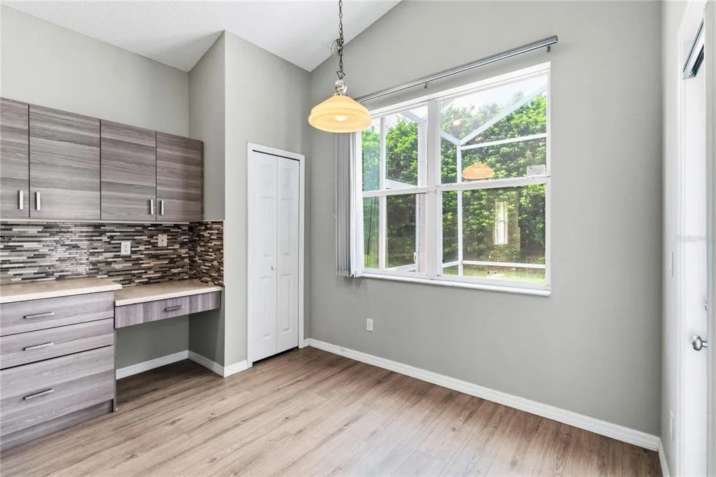 Photo of 2412 RUNYON CIRCLE