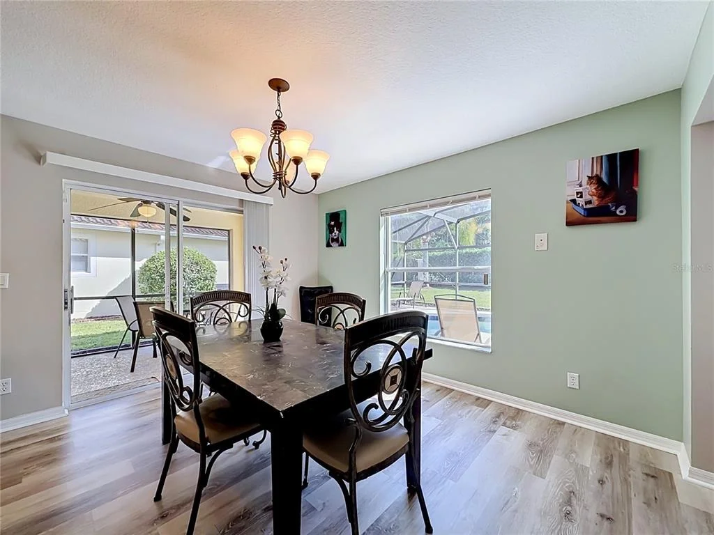Photo of 135 ROBIN ROAD
