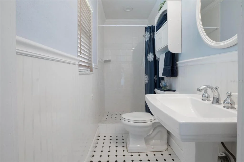 Photo of 250 BRIGHAM ROAD NW