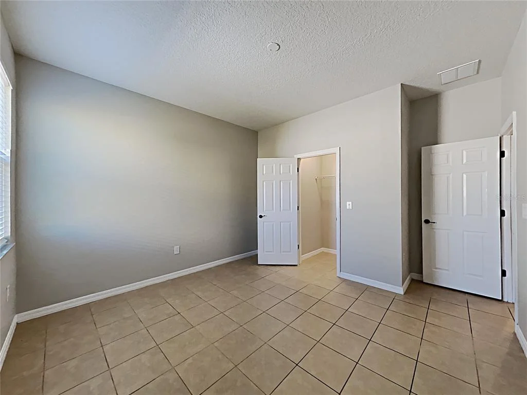 Photo of 1328 ARONIMINIK DRIVE