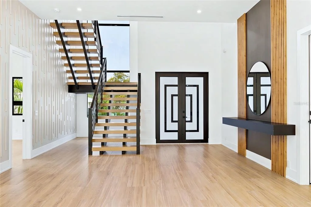 Photo of 1870 JASMINE DRIVE