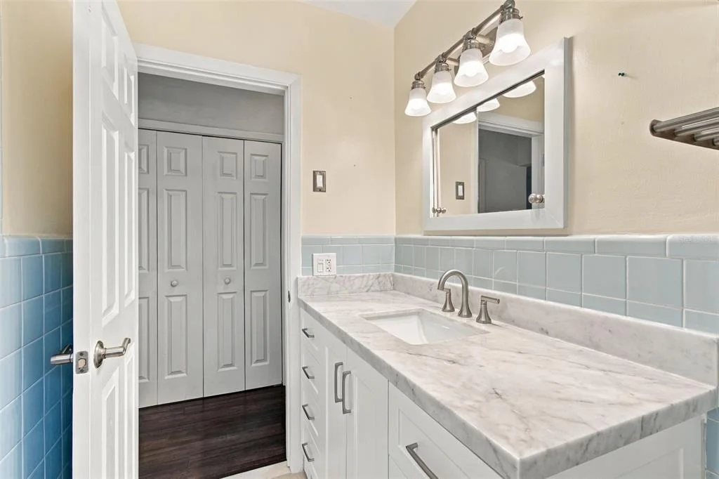 Photo of 1612 SAN CHARLES DRIVE