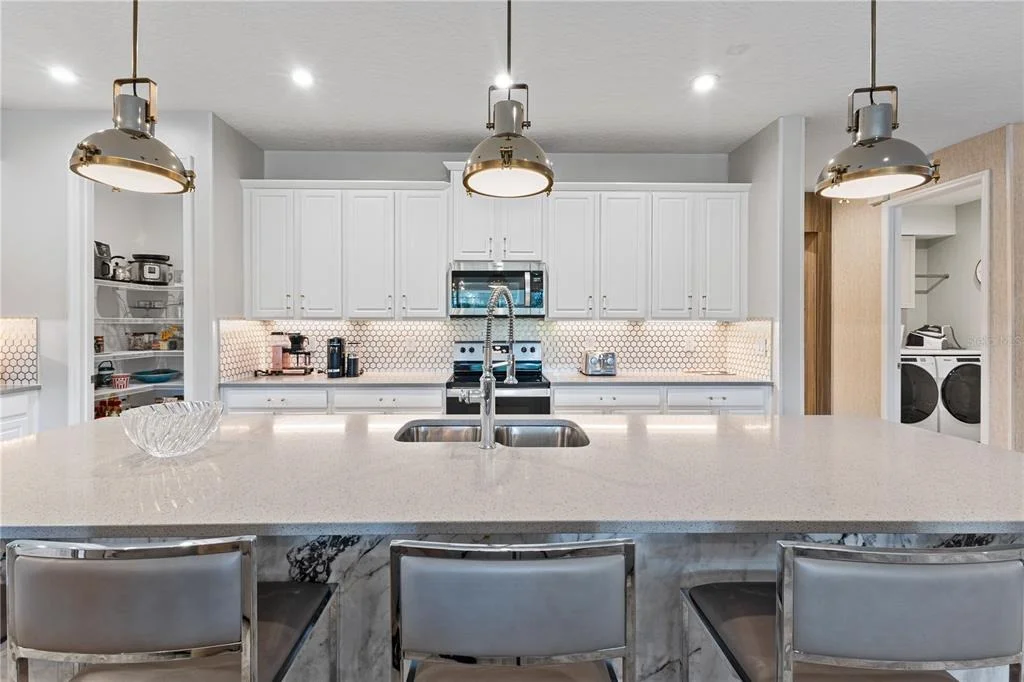 Photo of 8975 AMELIA DOWNS TRAIL