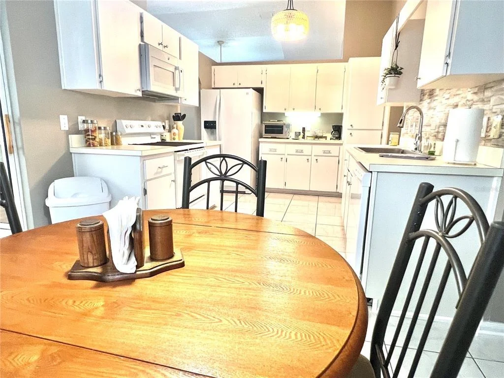 Photo of 2100 NW 50TH CIRCLE