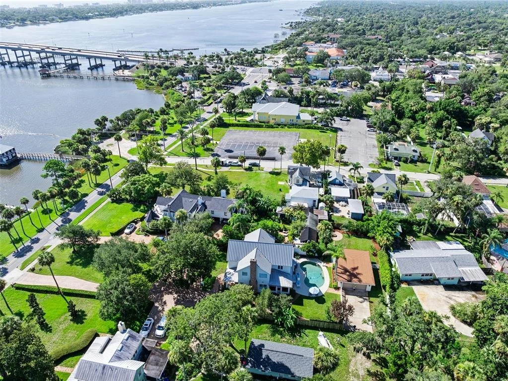 Photo of 94 N BEACH STREET