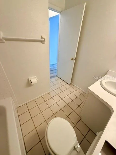Photo of 950 WATERSIDE LANE