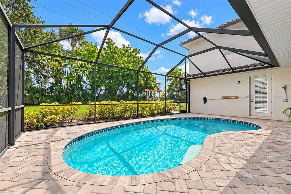 Photo of 1417 LANDVIEW LANE