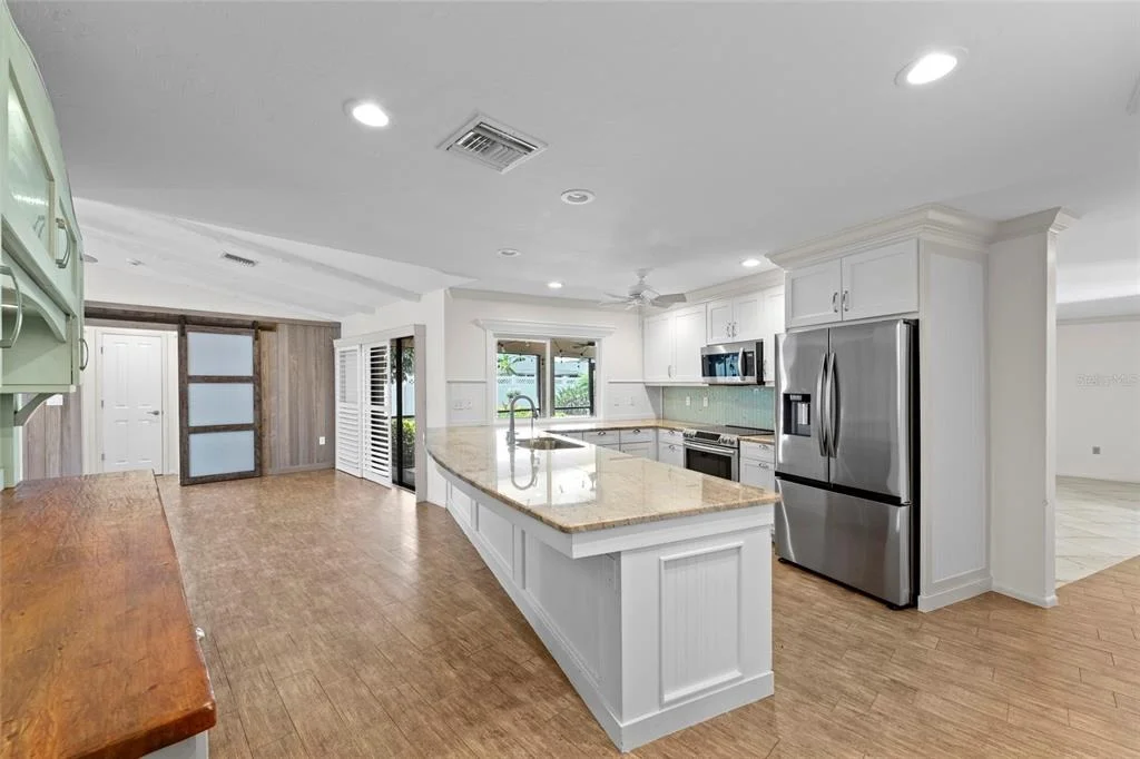 Photo of 1252 WATERSIDE LANE