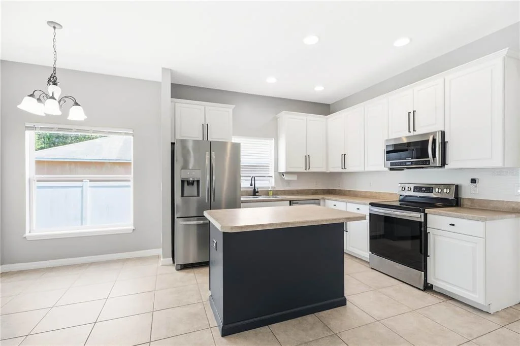 Photo of 7933 REX HILL TRAIL