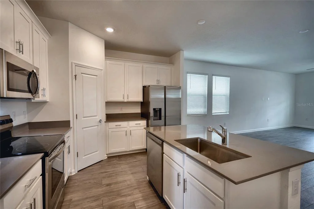 Photo of 6032 BLISSFUL STREET