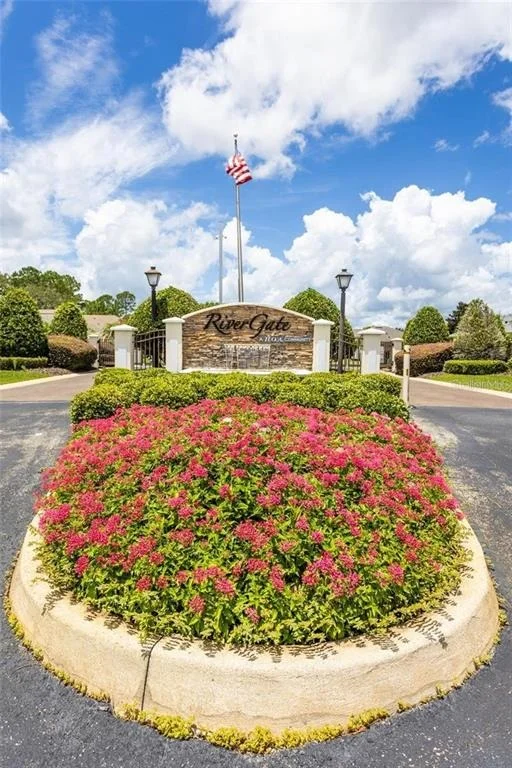 Photo of 19 RAINTREE CIRCLE