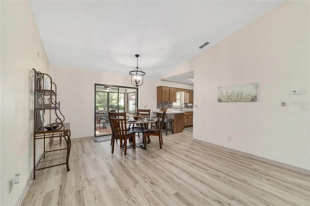 Photo of 4008 SE 61 PLACE