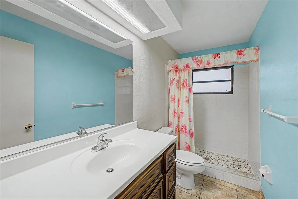Photo of 1411 IVYDALE ROAD