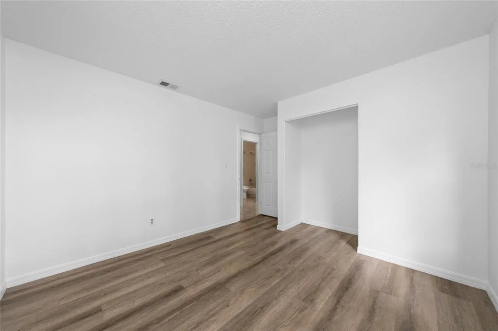 Photo of 401 HAGER DRIVE