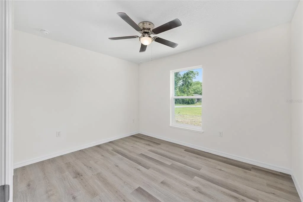 Photo of 13019 NE 7TH LOOP