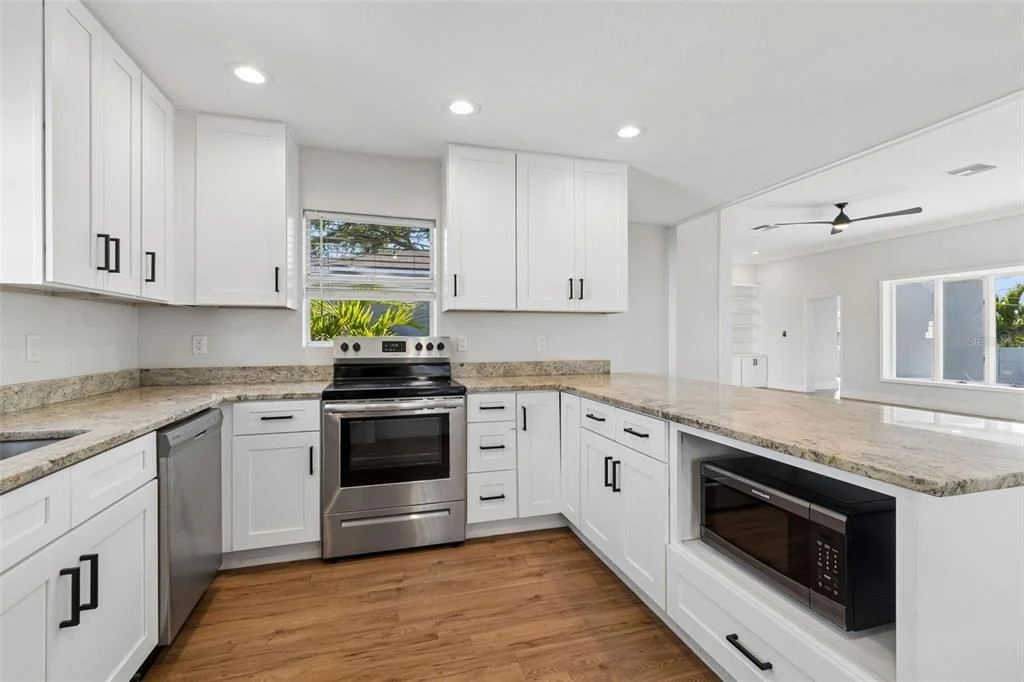 Photo of 125 HARBOR BLUFF DRIVE