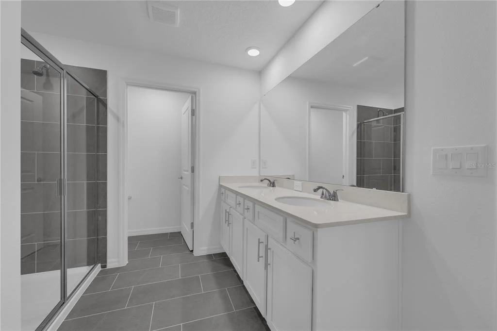 Photo of 6056 RIVER FARM AVENUE