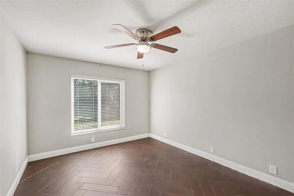 Photo of 11920 OAK RIDGE DRIVE
