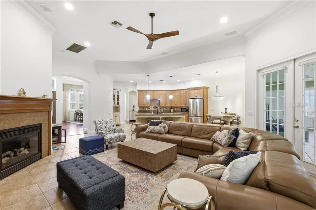 Photo of 6124 FOXFIELD COURT