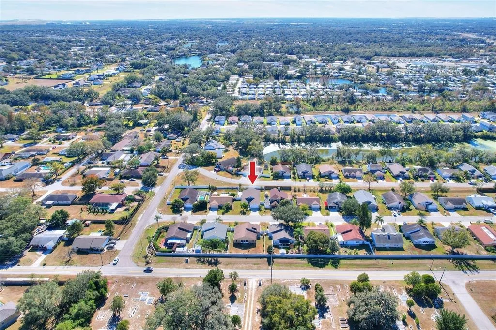 Photo of 412 EMERALD COVE LOOP