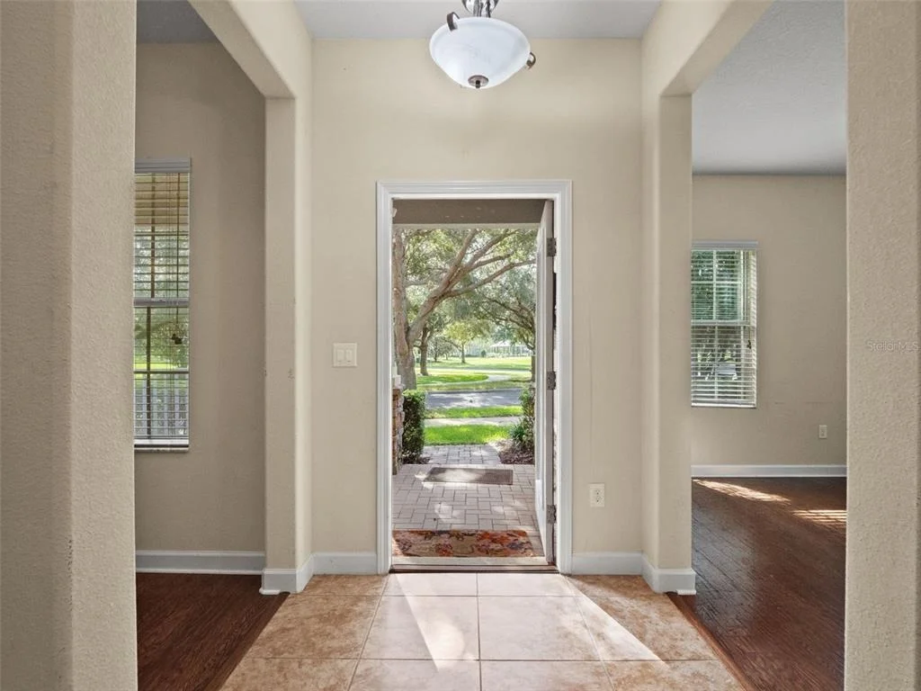 Photo of 6158 MERIWETHER CRESCENT