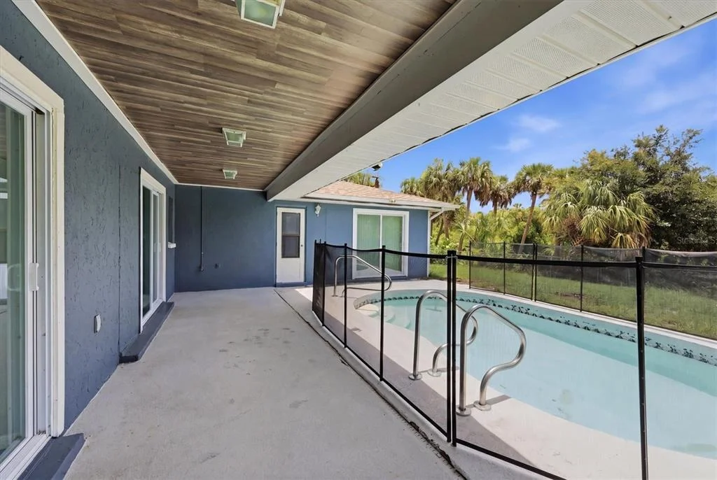Photo of 4850 BRICKELL DRIVE