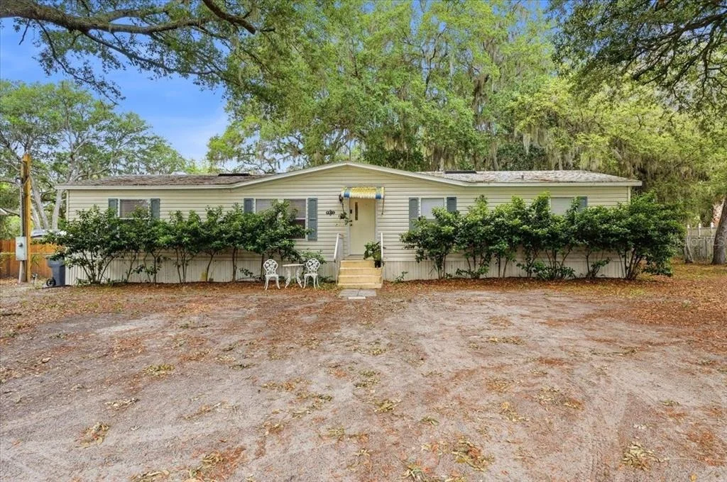 Photo of 4810 MYRTLE VIEW DRIVE N