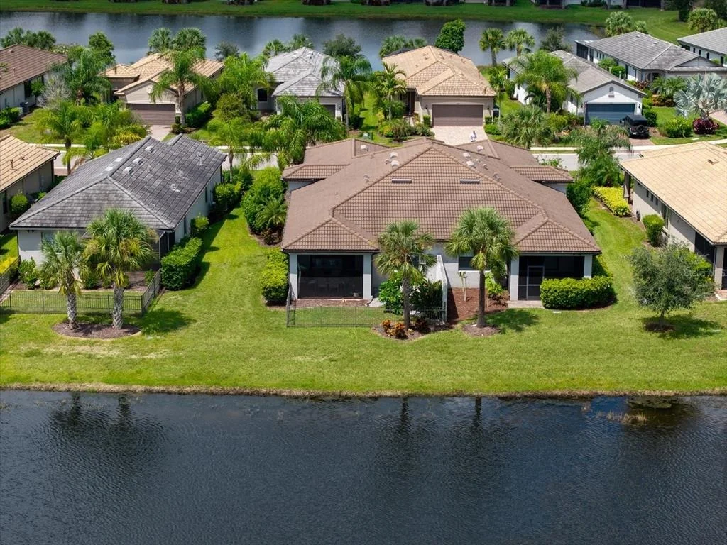 Photo of 6927 HOLBROOK COVE
