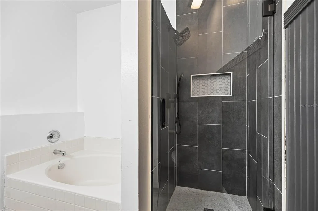 Photo of 7933 REX HILL TRAIL