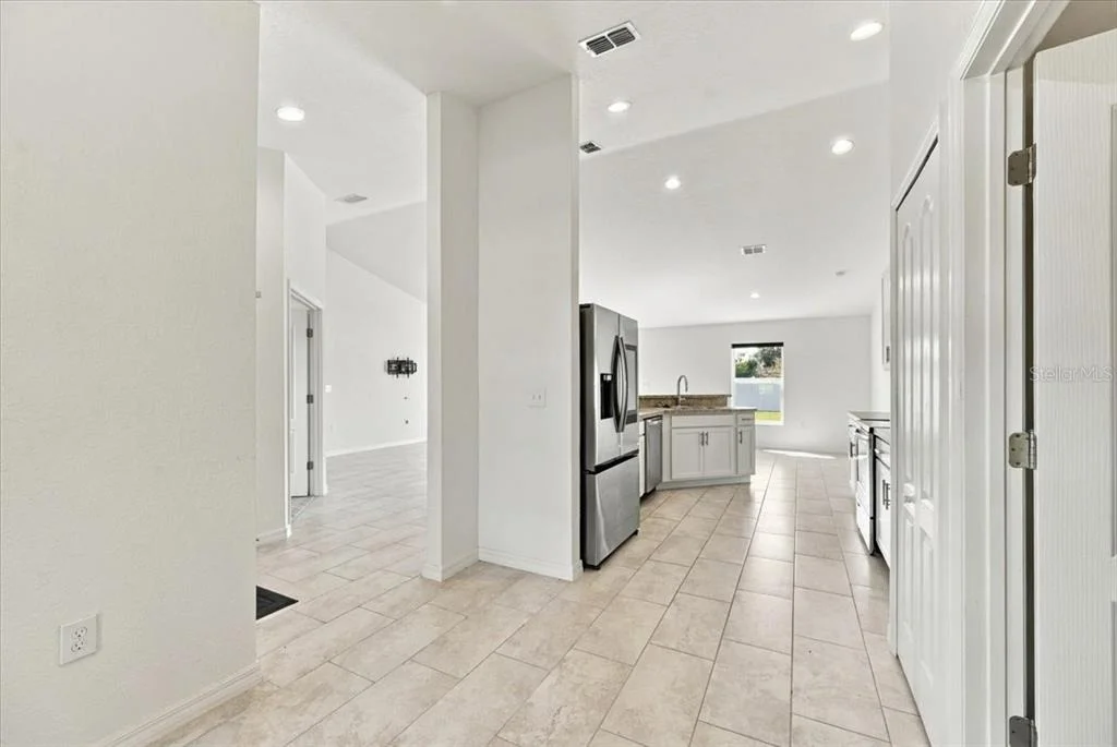 Photo of 912 LOCHLAND LOOP