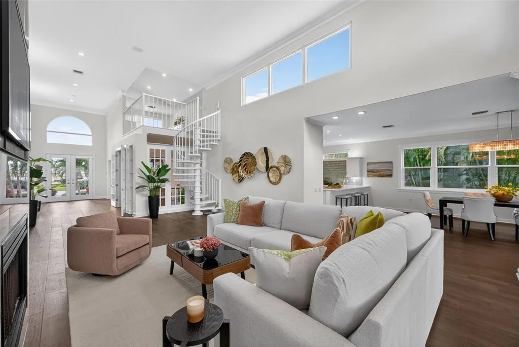 Photo of 3488 MISTLETOE LANE