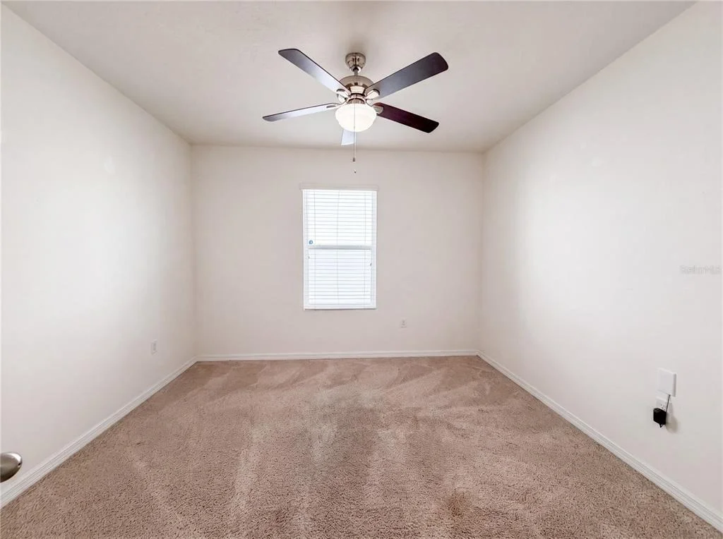 Photo of 16415 TREASURE POINT DRIVE