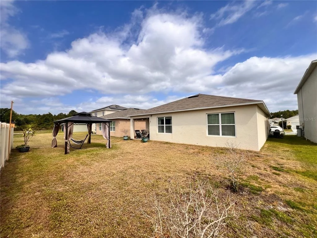 Photo of 1267 IGUANA LOOP